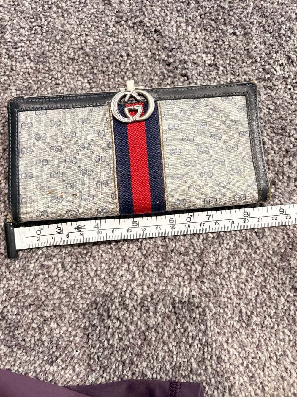 Vintage 2000s Gucci GG Monogram Continental Clutch Wallet with Web Stripe - Picture 13 of 15